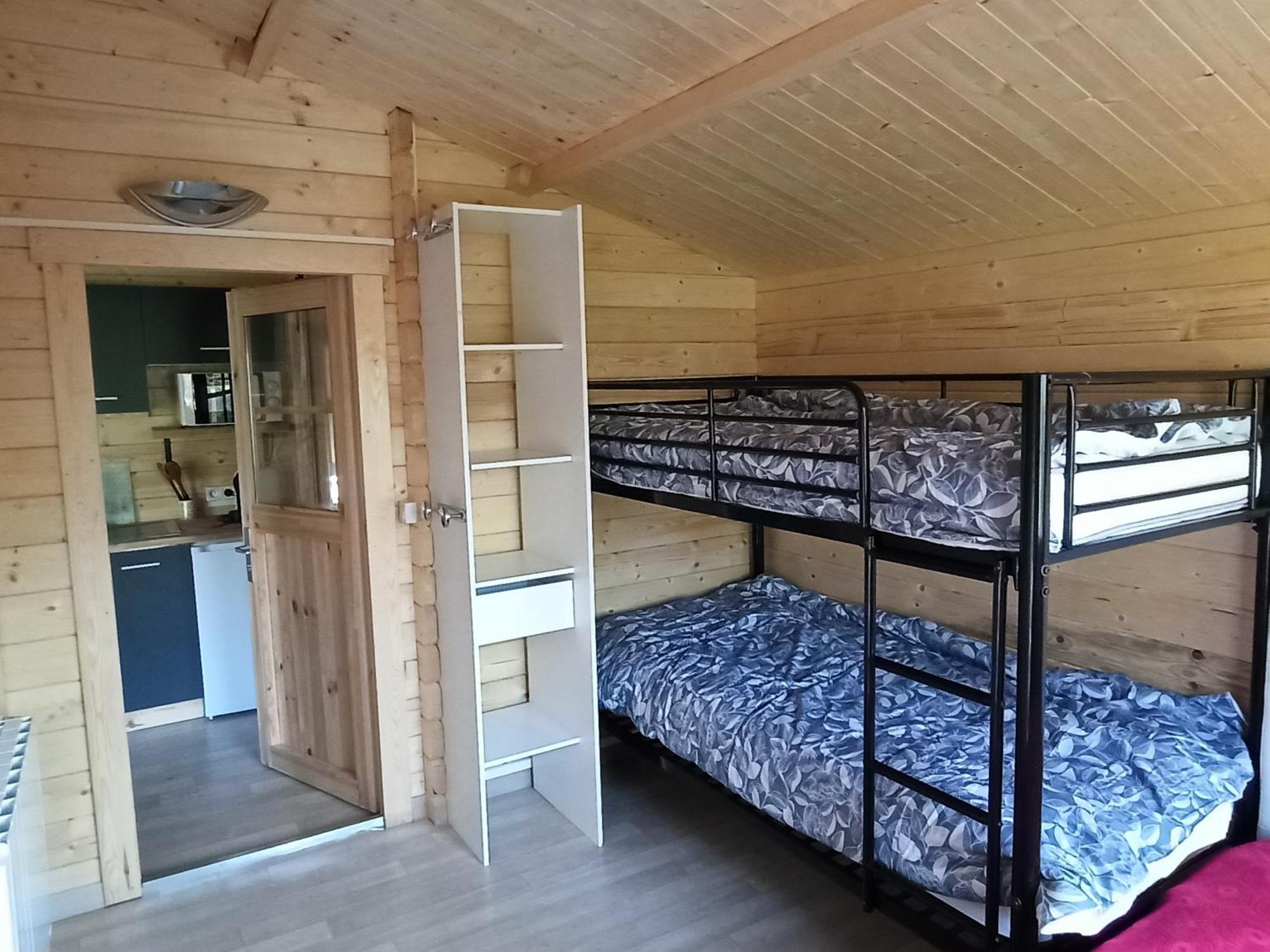 Gite Les Chalets Du Fliers Meubles De Tourisme Classes 2 Etoiles Berck Sur Mer Verton Room photo